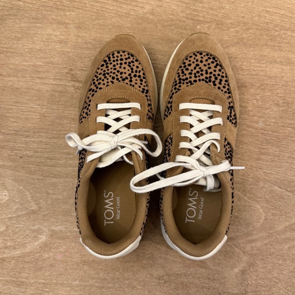 Toms Sneakers - Picture 1 of 3